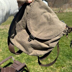 GUC Rough & Tumble Small Canvas 1904